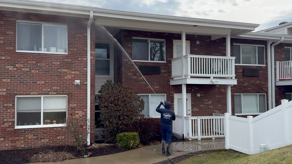 Apartment & Condo Exterior Cleaning in St. Louis | Commercial Cleaning Company Near Me