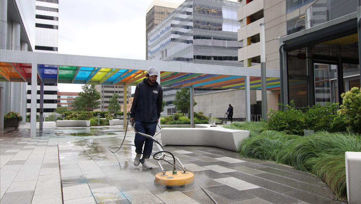 Commercial Concrete Cleaning St. Louis | Exterior Commercial Cleaning Company Near Me
