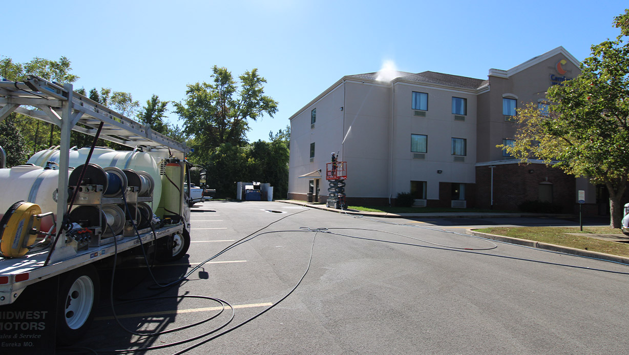 Commercial Concrete Cleaning St. Louis | Exterior Commercial Cleaning Company Near Me