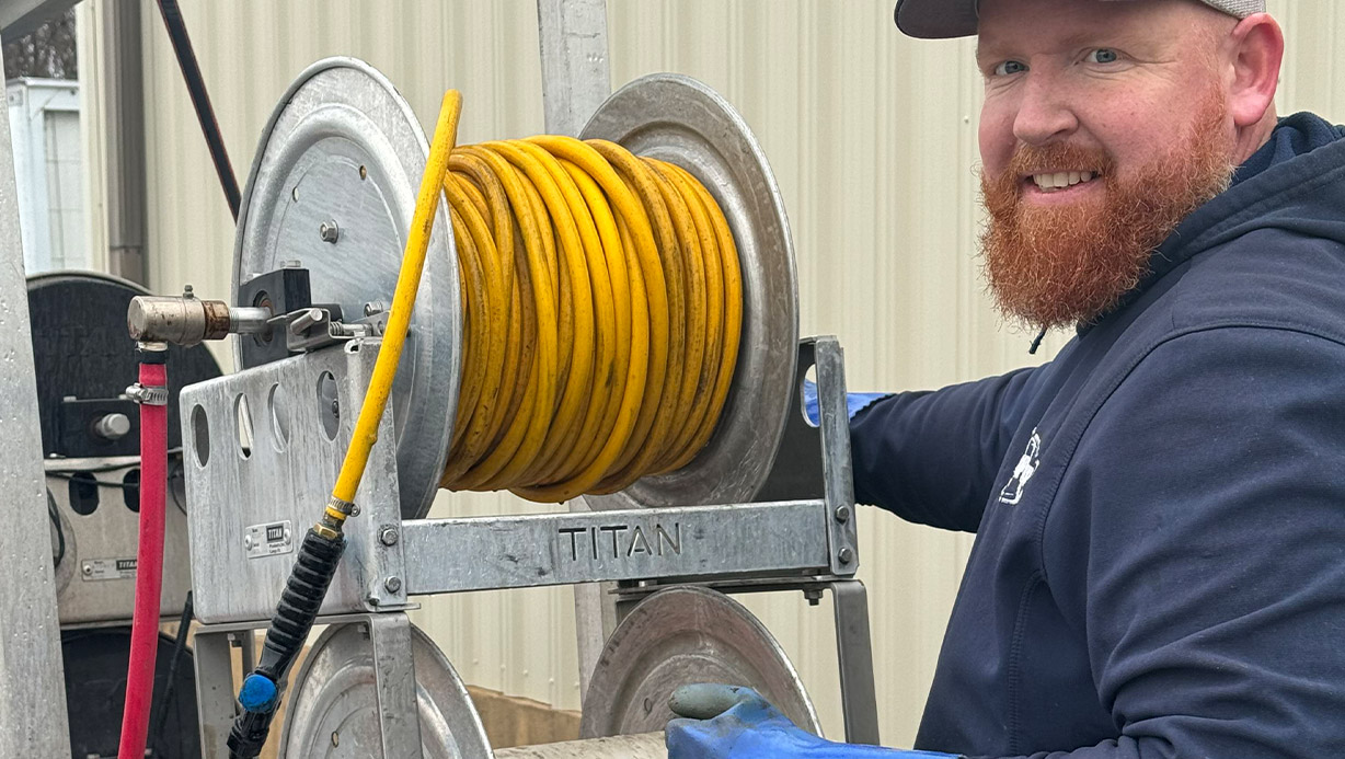 Commercial Window Cleaning St. Louis | Exterior Commercial Cleaning Company Near Me