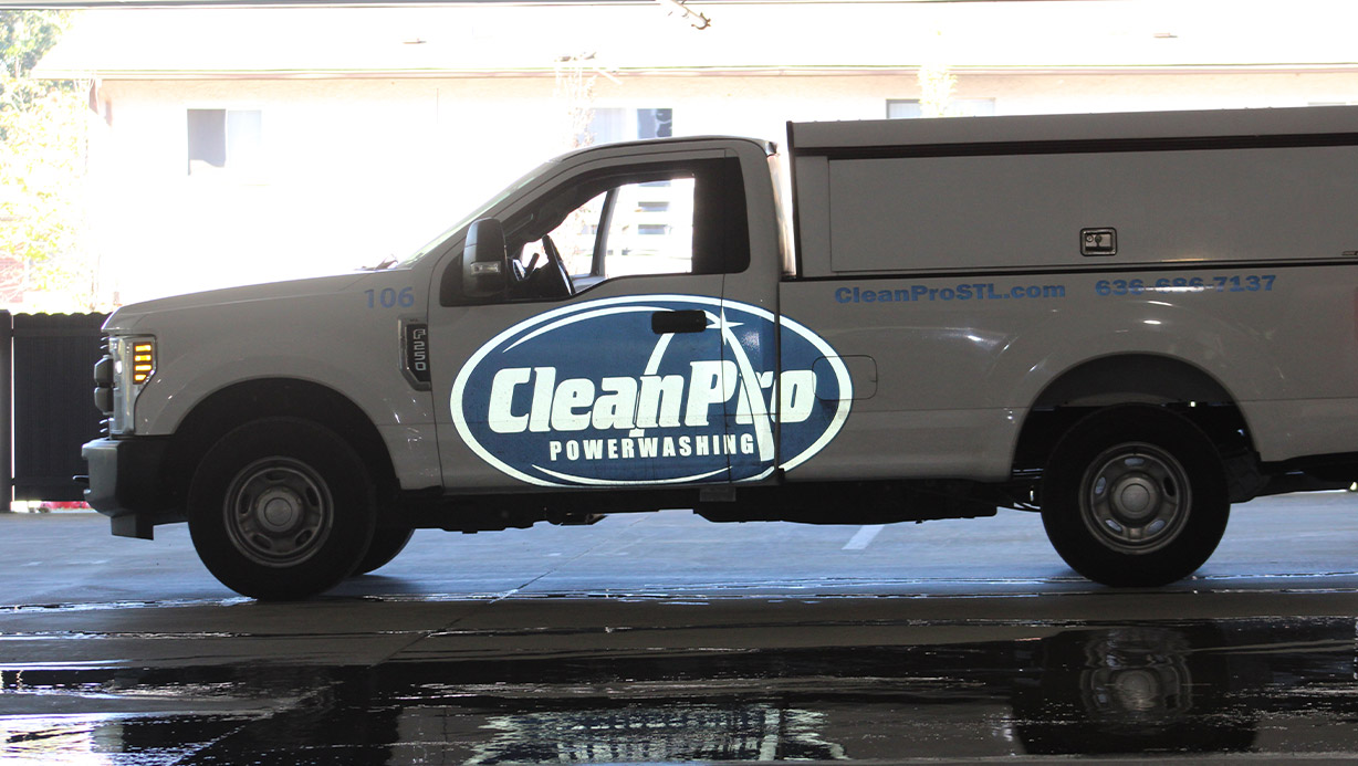 Drive Thru Cleaning in St. Louis | Commercial Cleaning Company Near Me