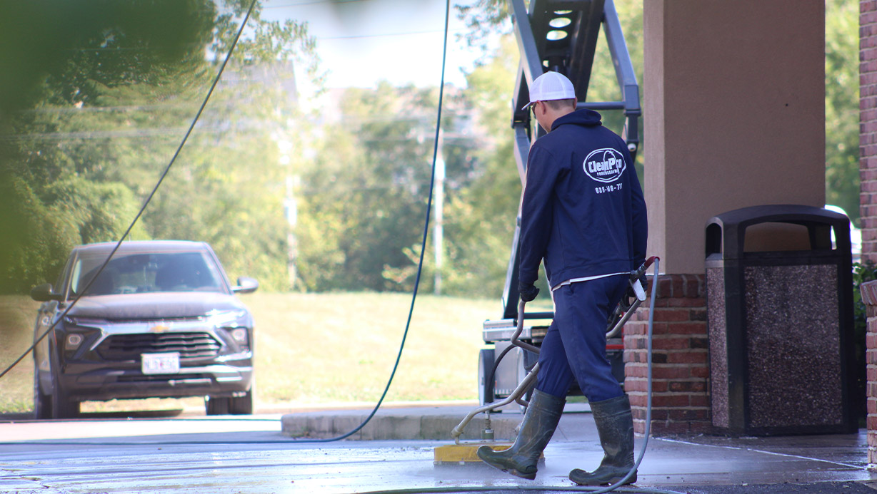 Restaurant Exterior Cleaning in St. Louis | Commercial Cleaning Company Near Me