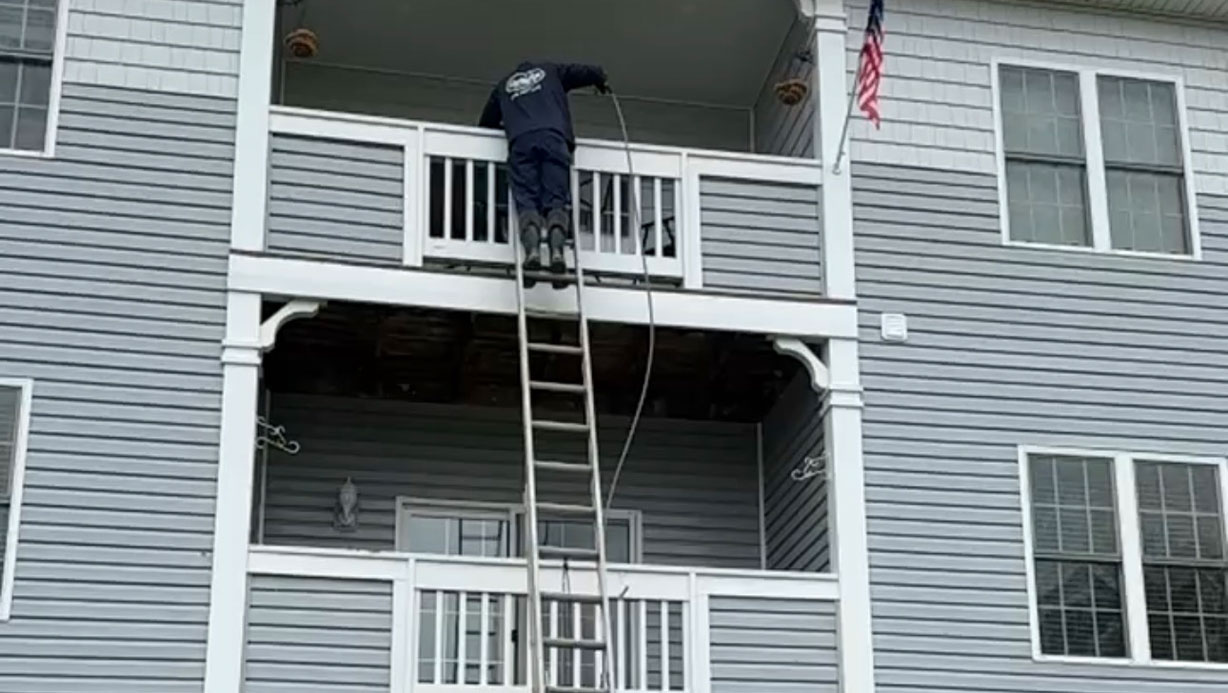 Apartment & Condo Exterior Cleaning in St. Louis | Commercial Cleaning Company Near Me