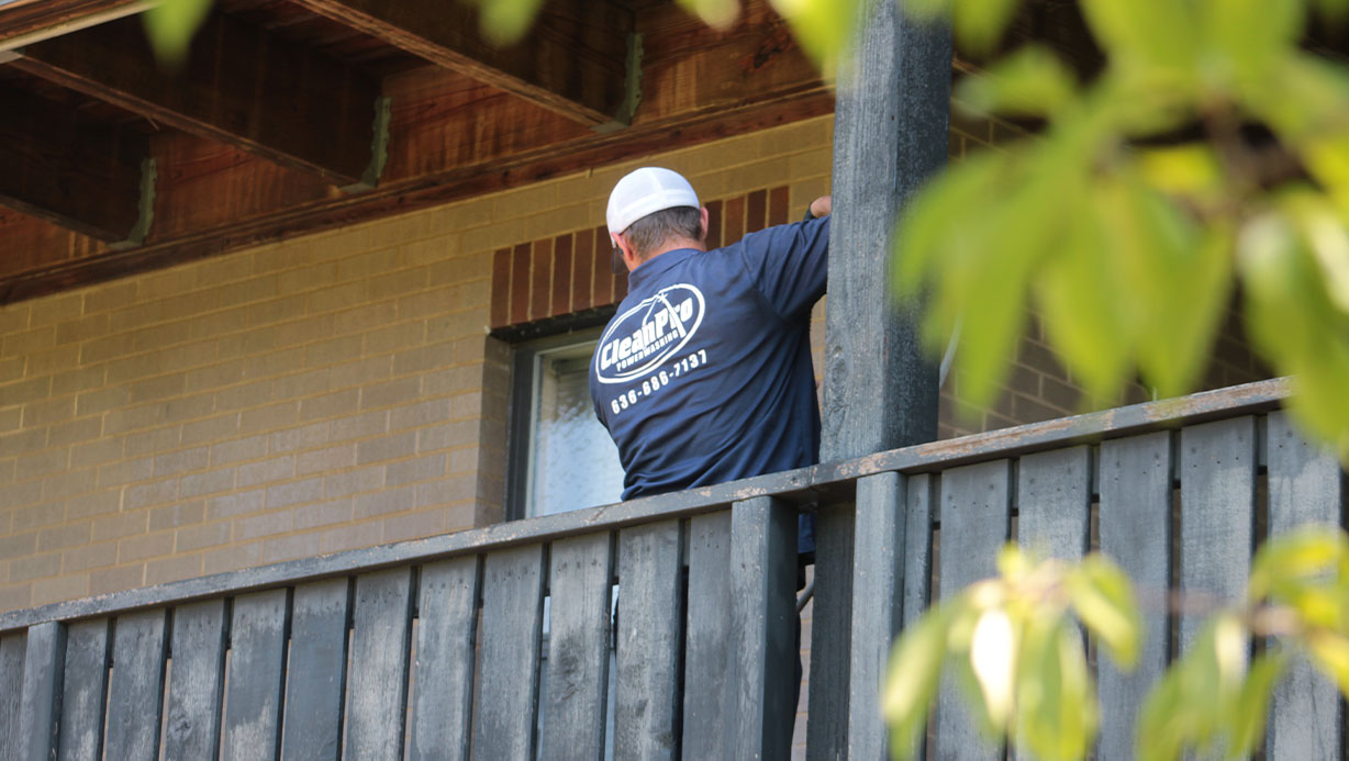 Apartment & Condo Exterior Cleaning in St. Louis | Commercial Cleaning Company Near Me