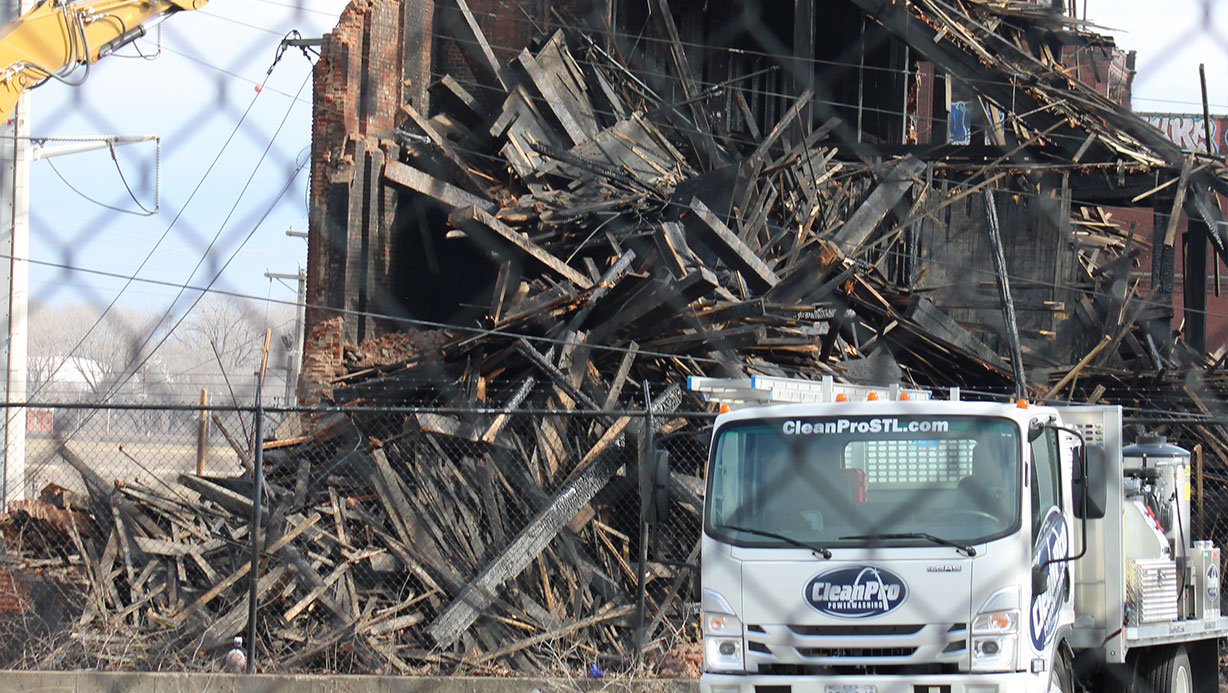 Building Restoration Cleaning St. Louis | Exterior Commercial Cleaning Company Near Me