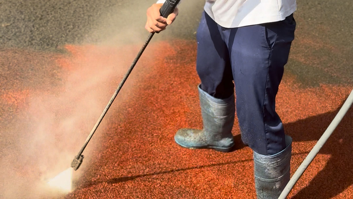 Tennis & Basketball Court Cleaning St. Louis | Exterior Commercial Cleaning Company Near Me